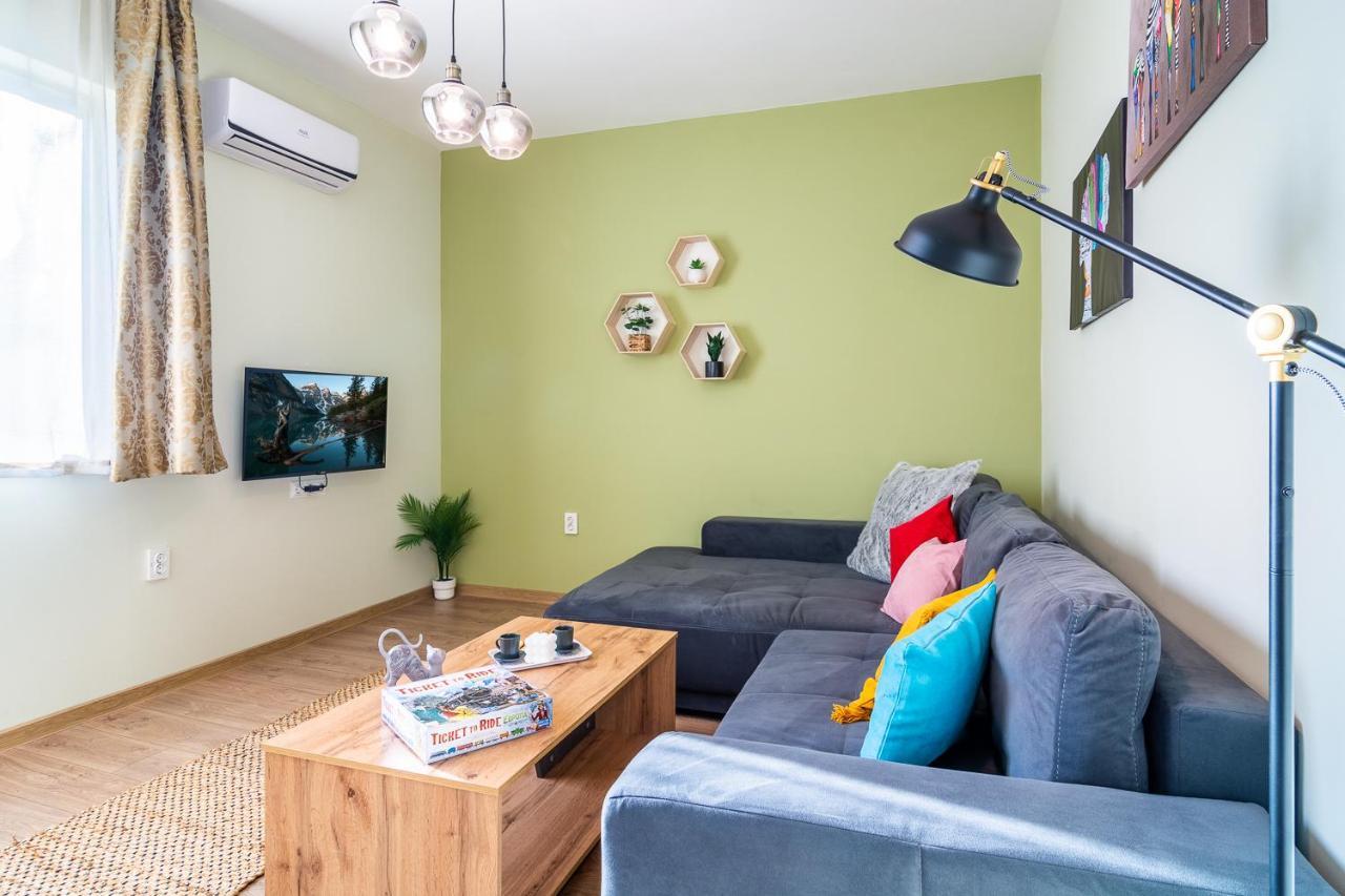 Madrid 2Bdr W Free Parking Near Metro, Serdika Mall Σόφια Εξωτερικό φωτογραφία