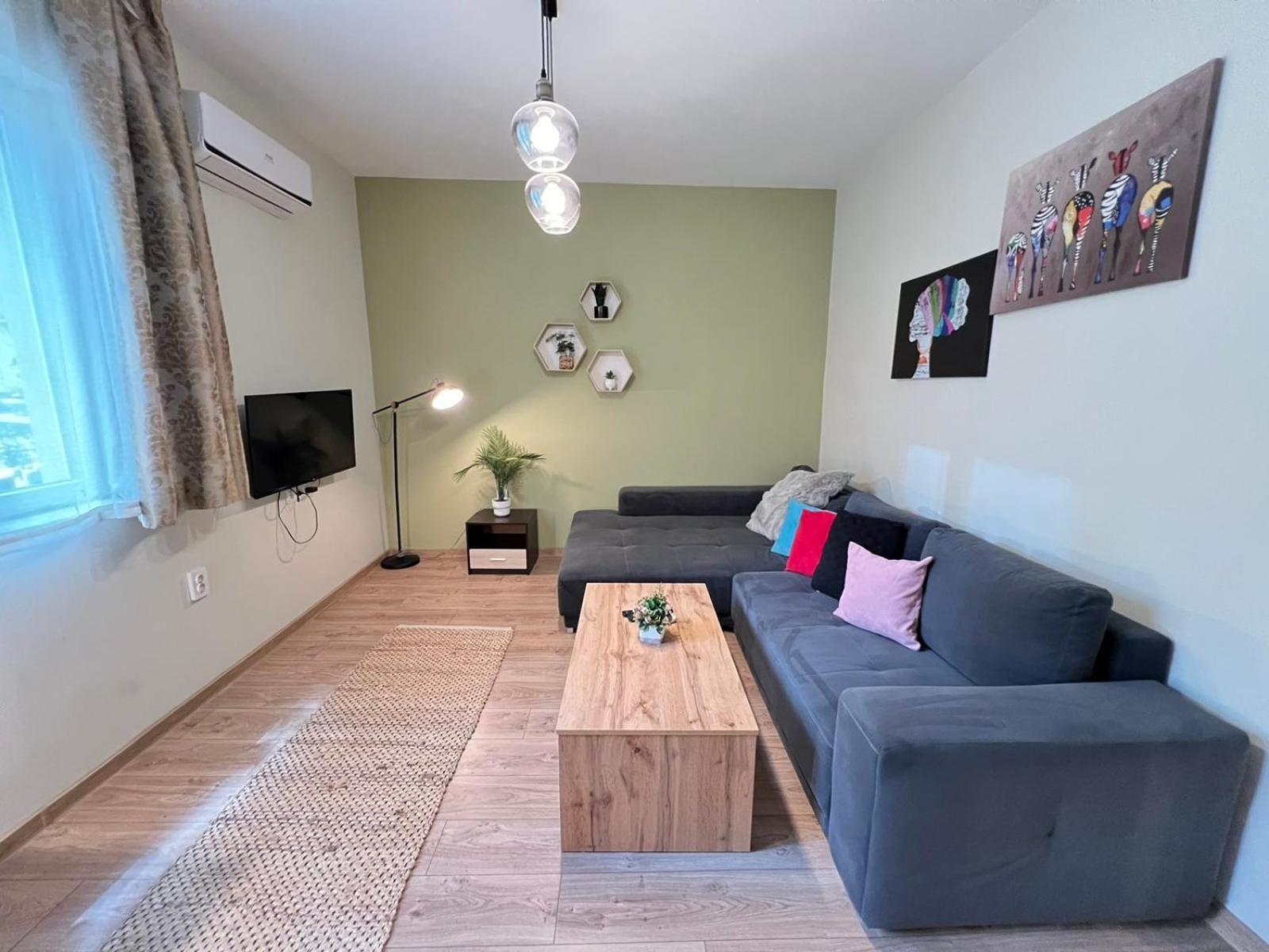 Madrid 2Bdr W Free Parking Near Metro, Serdika Mall Σόφια Εξωτερικό φωτογραφία